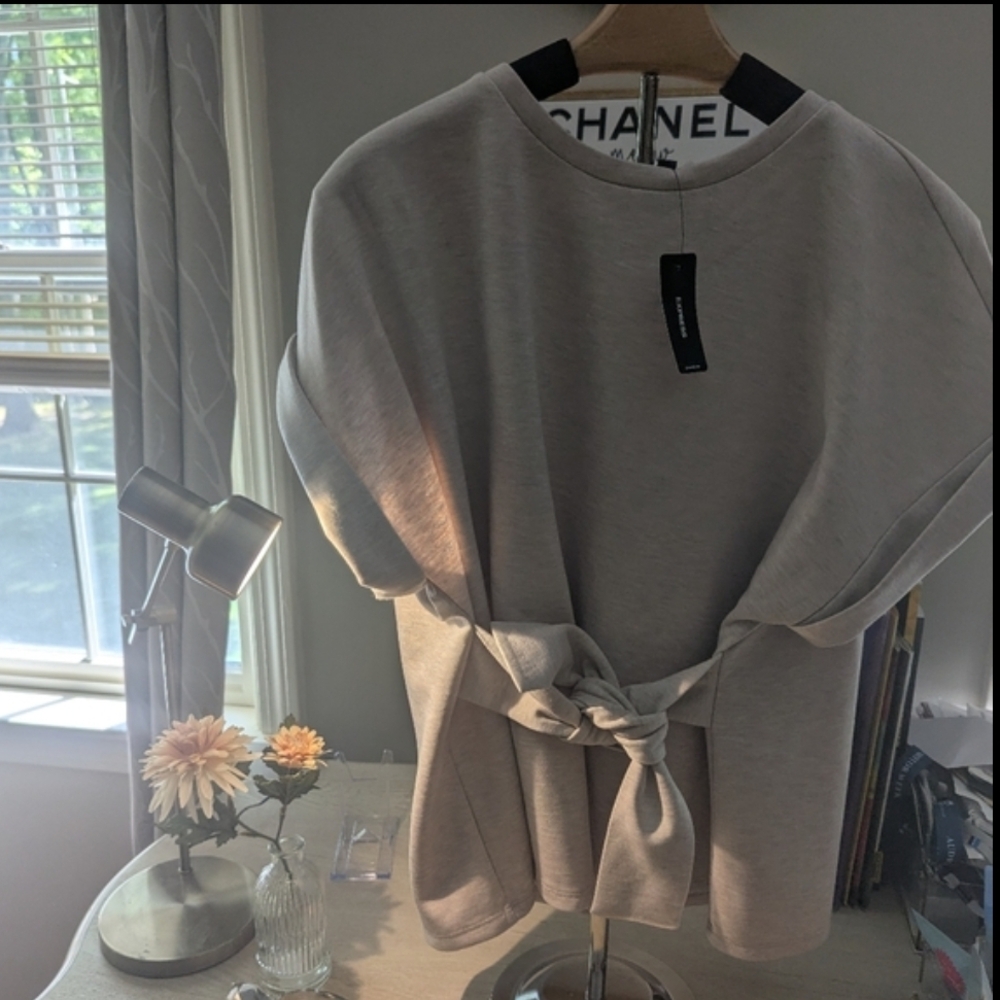 EXPRESS Jersey-knit Tie-Front Top NWT